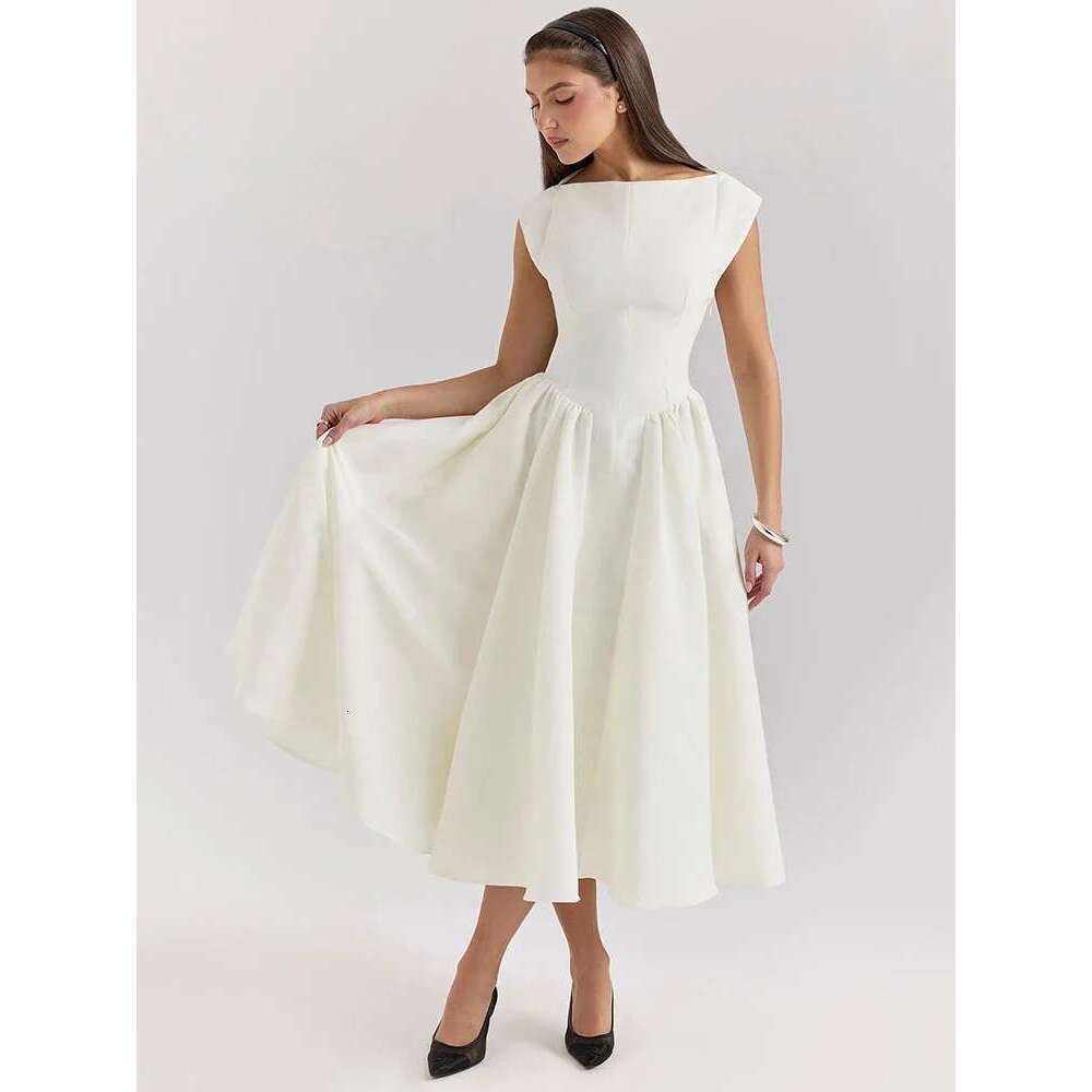 Stylish Strap Long for Summer New Sexy Dress Showing Slim Waist