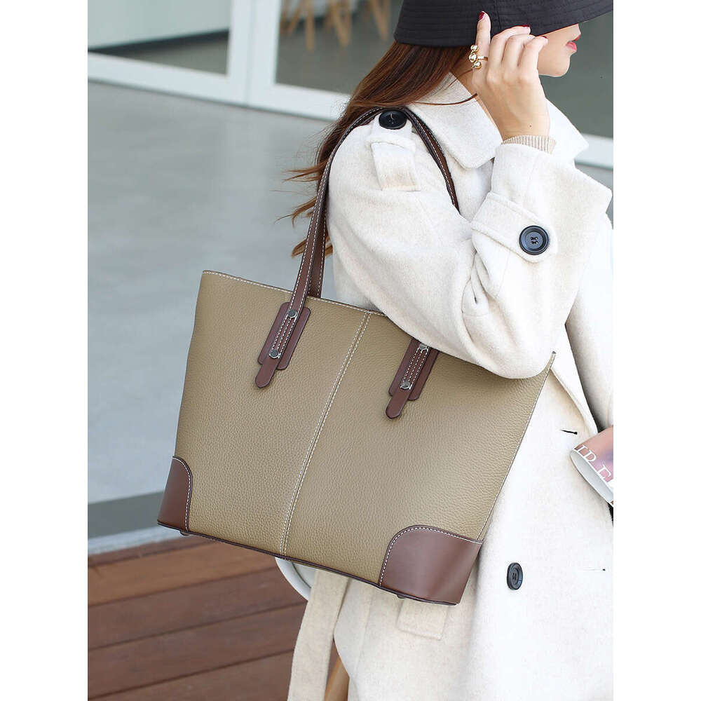 High End Commuting Large Capacity Tote Leather Women's 2025 New Versatile Top Layer Cowhide Shoulder Bag
