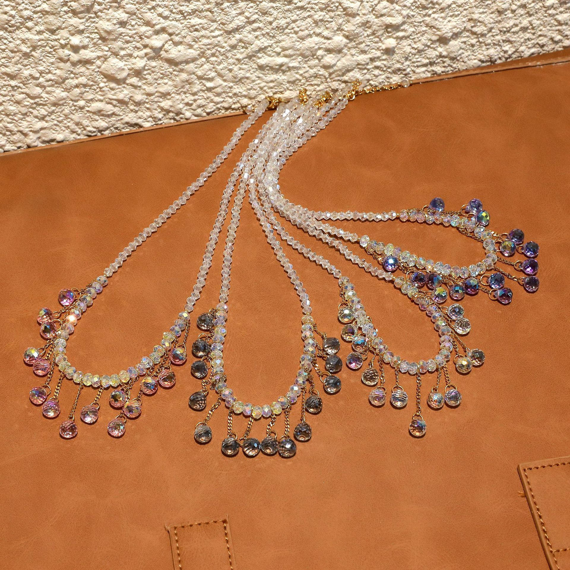 Super Fairy Fashion Korean Edition Girl Transparent Natural Crystal Pendant Accessories Necklace