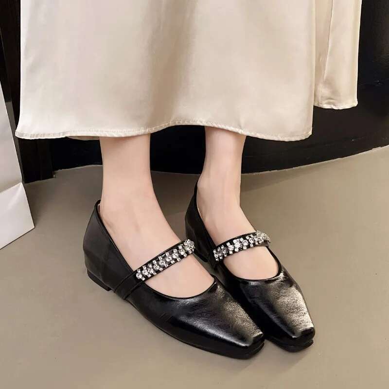 Elegant Ladies Pumps 2025 Brand Designer Pearl Beading Band Mary Janes Woman Med-high Heels Dress Shoes Mujer Bombas