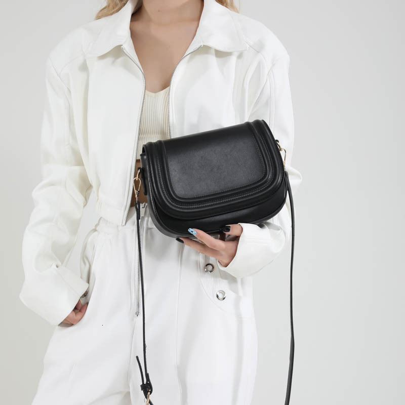 Bag for 2025 new trendy saddle niche texture, crossbody small bag, simple and versatile ins, single shoulder women