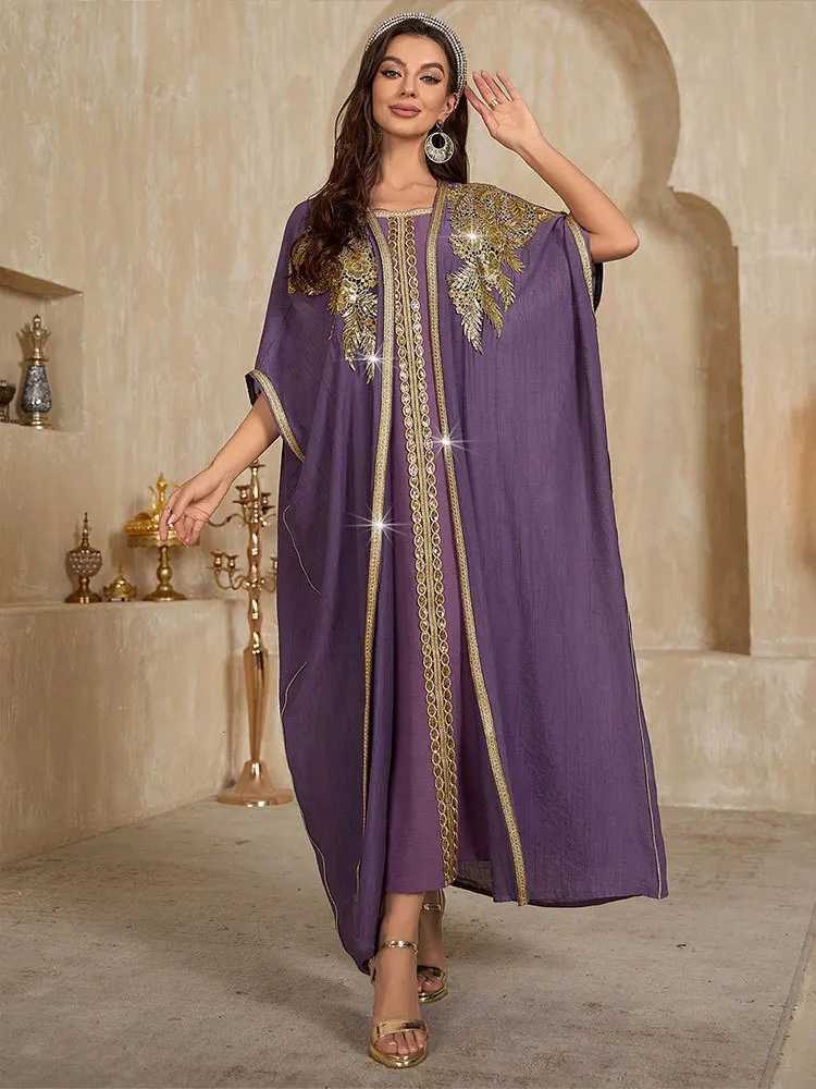 2025 Luxury Elegant Arab Kaftan Jalabiya Party Evening Modest Dress Women Embroidered Applique Muslim Dubai Abaya Vestidos 2pcs X250514