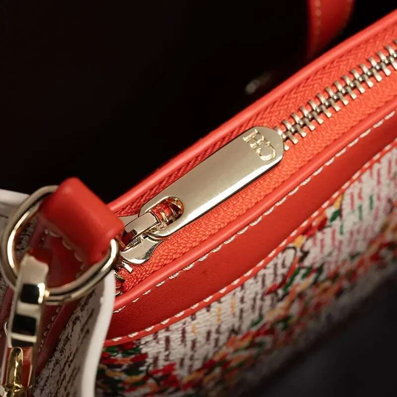 CH Classic Tote Large Capacity Shopping Fashion Design Exquisite Floral Printing Ladies Shoulder Bag