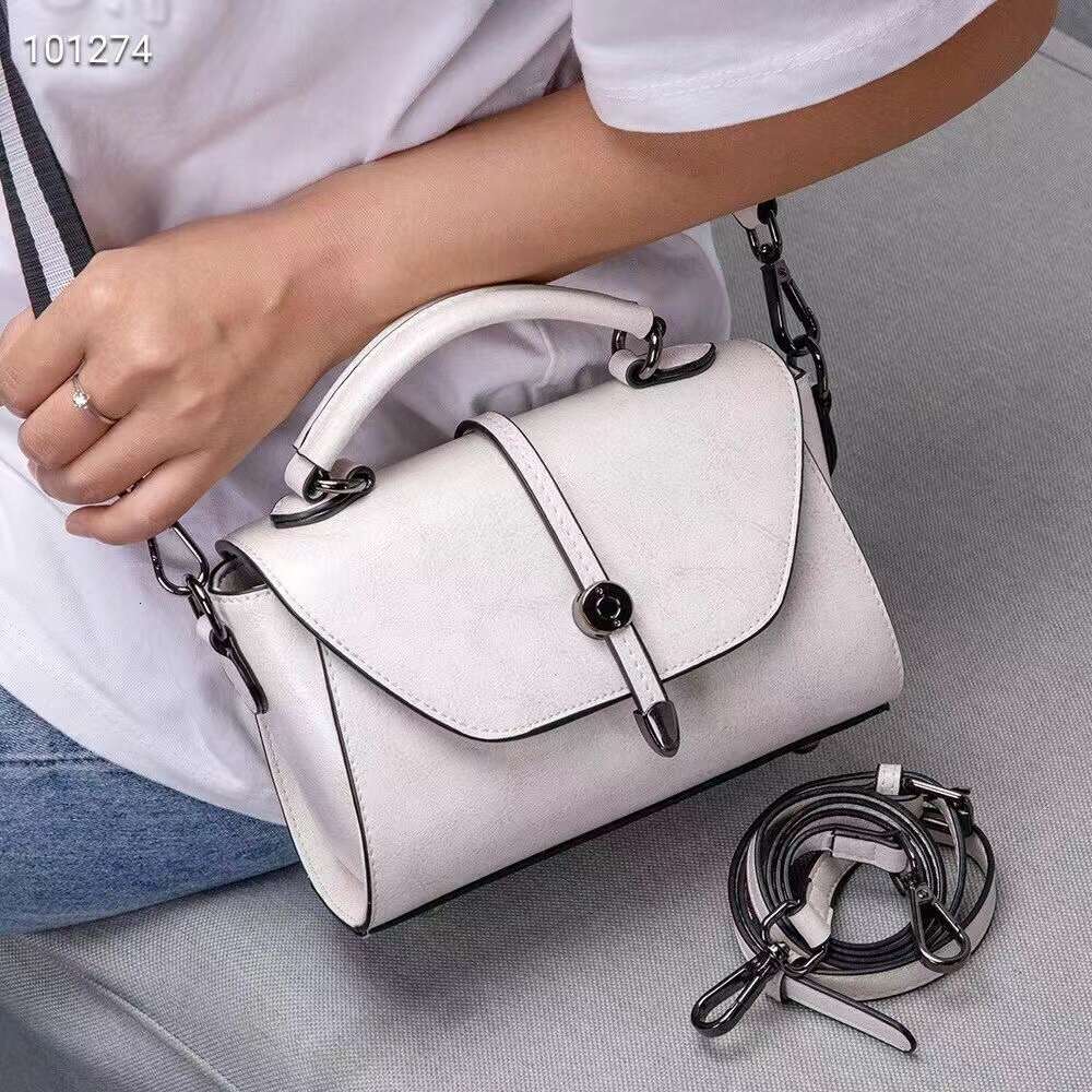 Cowhide small fashionable versatile handbag, shoulder women's temperament crossbody bag, 2025 new style, chic and elegant clothing