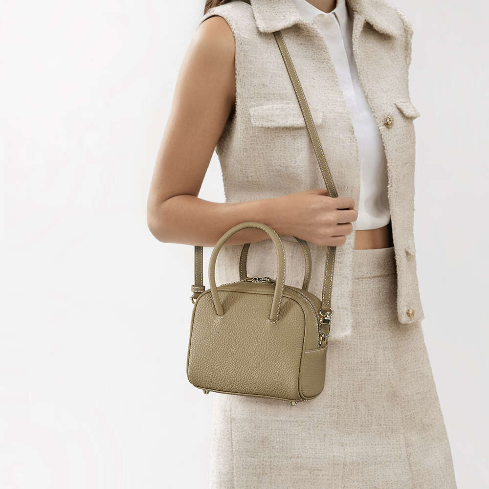Bag Crossbody Versatile Top Layer Cowhide Tote Fashionable Commuting Small Square Bag Women's High-End Handbag