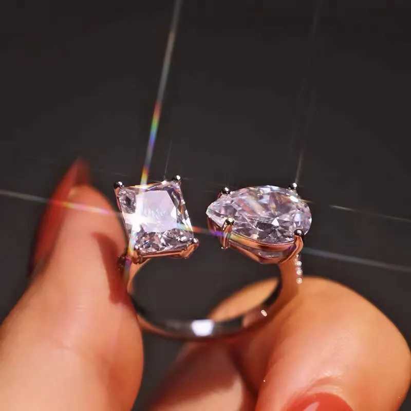 Hot New 925 Sterling Silver Pear Cut Emerald cut Simulated Diamond Wedding Party Vintage Open Ring Fine Jewelry Christmas GiftsXJ250514