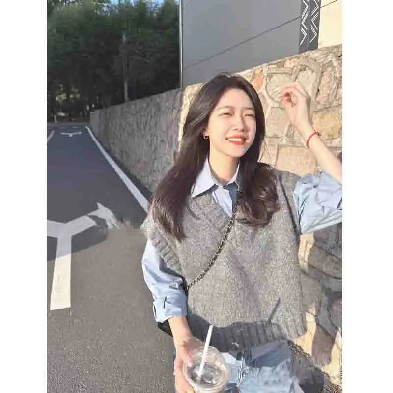 Fashion Korean Gray Sleeveless Elegant Knitted Womens Sweater Vest Sweet Solid Casual V Neck Tank Top Spring Autumn 9702 250506