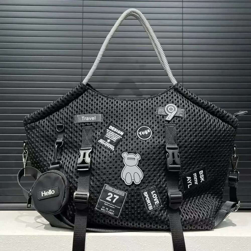 Ladies' fashionable cloth nylon mesh travel shoulder bag with large capacity, lightweight and multi lock casual handbag