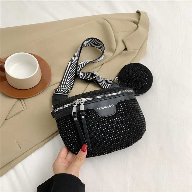 Free Delivery Designer Bag Personalized Fashionable Minimalist Internet Celebrity Hot Diamond Fashionable Single Shoulder Crossbody 2025 Early Autumn 