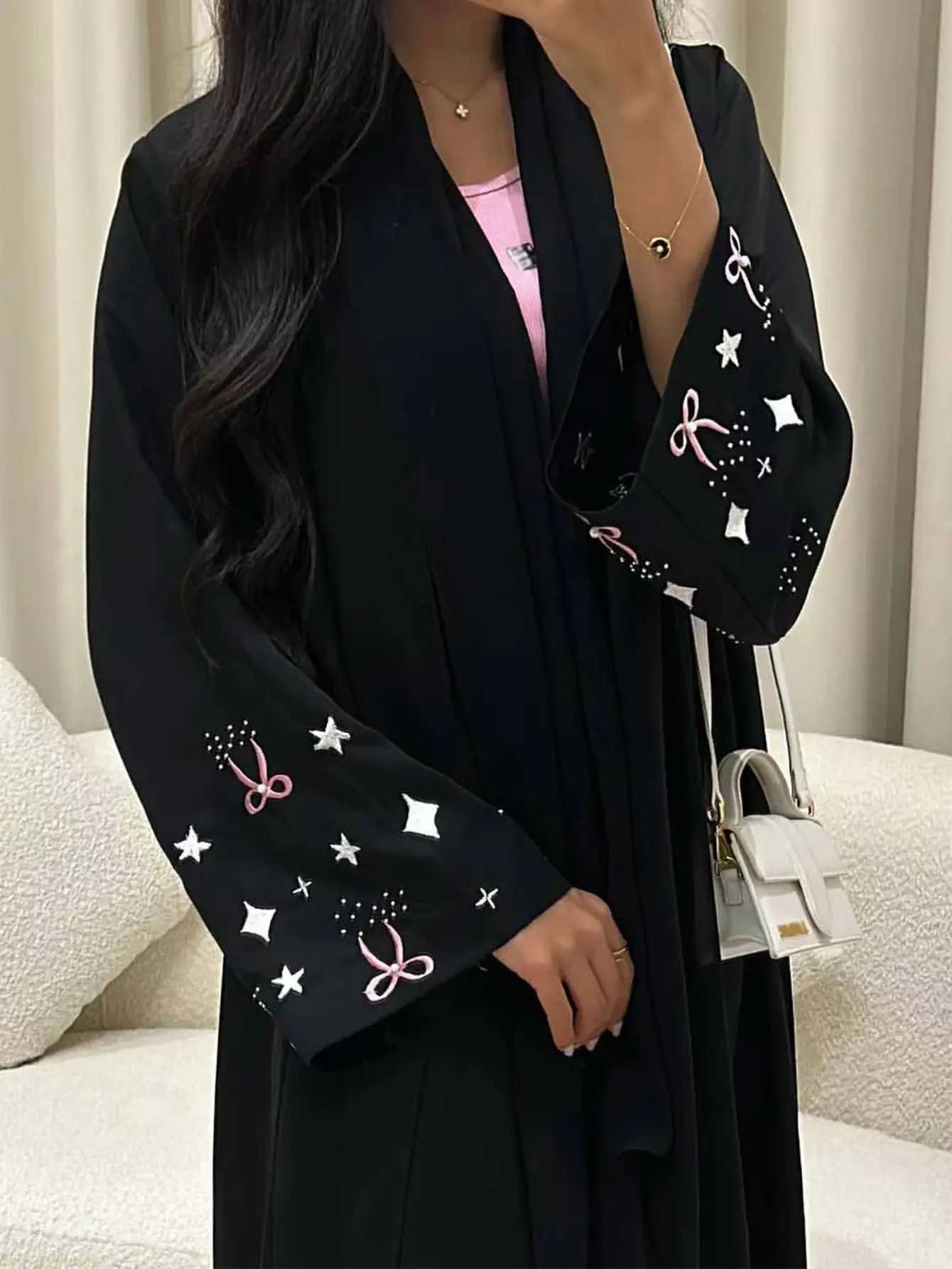 2025 Muslim Abaya Dress for Women Embroidery Cardigan Jalabiya Eid Ramadan Robe Morocco Dubai Abayas Kaftan Islam Arab Vestidos X2505141