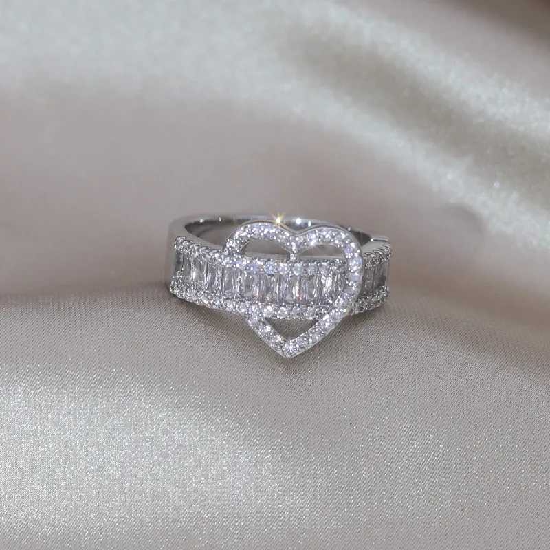 14K Gold Plating Luxury Zircon Ring Korea New Design Fashion Jewelry Elegant Womens Party Opening Adjustable AccordsXJ250514