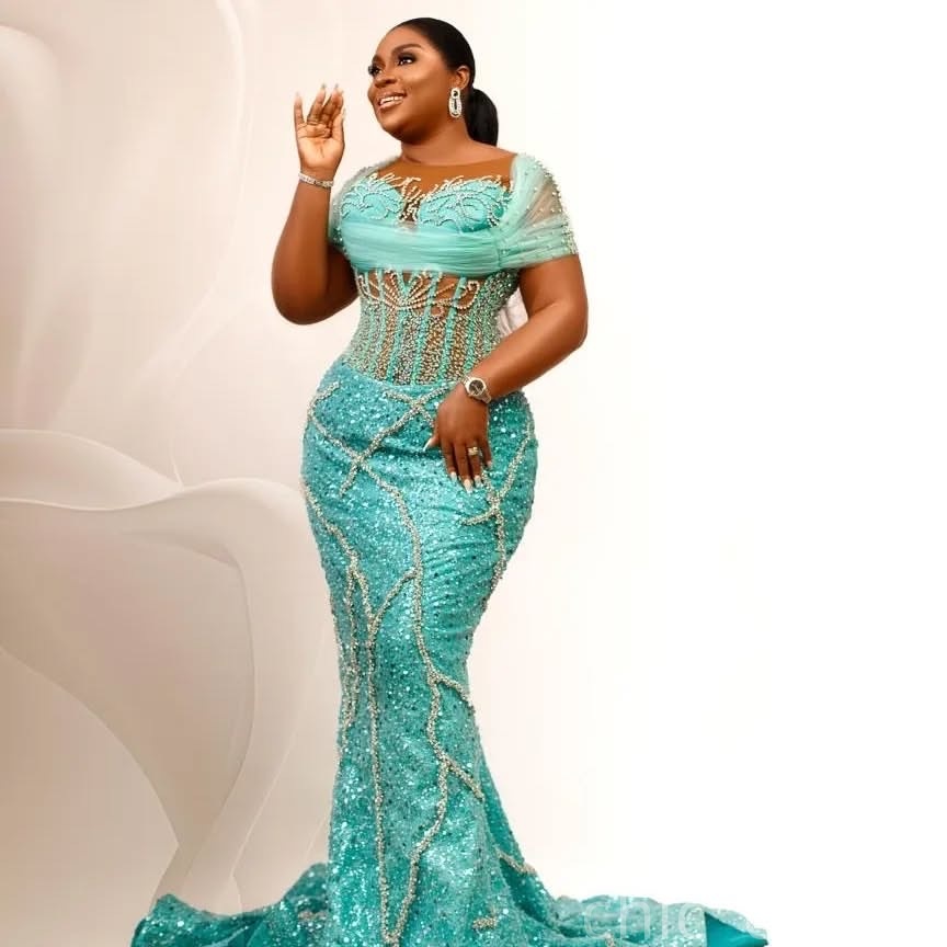 Sky Blue Mermaid Plus Size Prom Dresses 2025 Crystals Beaded Sequined Evening Formal Party Second Birthday Engagement Gowns Dress For Special Occasion