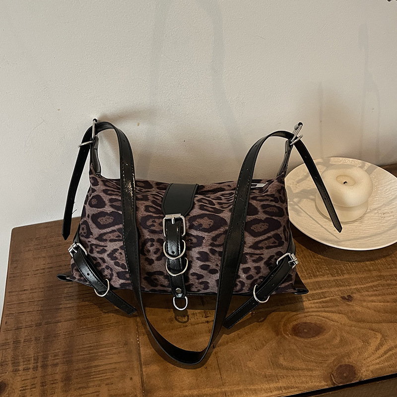 Spring Popular Leopard Print Large Capacity Luxury Bag Backpack For Women 2025 New Versatile Crossbody Casual Single Shoulder New Free Delivery Design