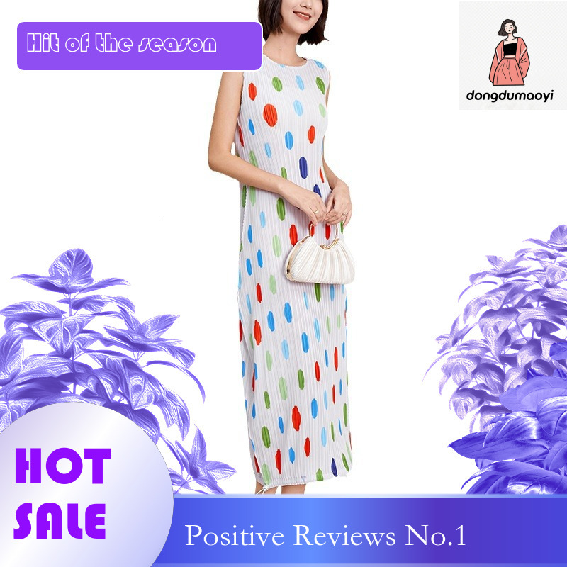 dongdumaoyi Colorful polka dot dress for women s summer new Miyake seaside vacation style loose fit slim figure temperament long skirt