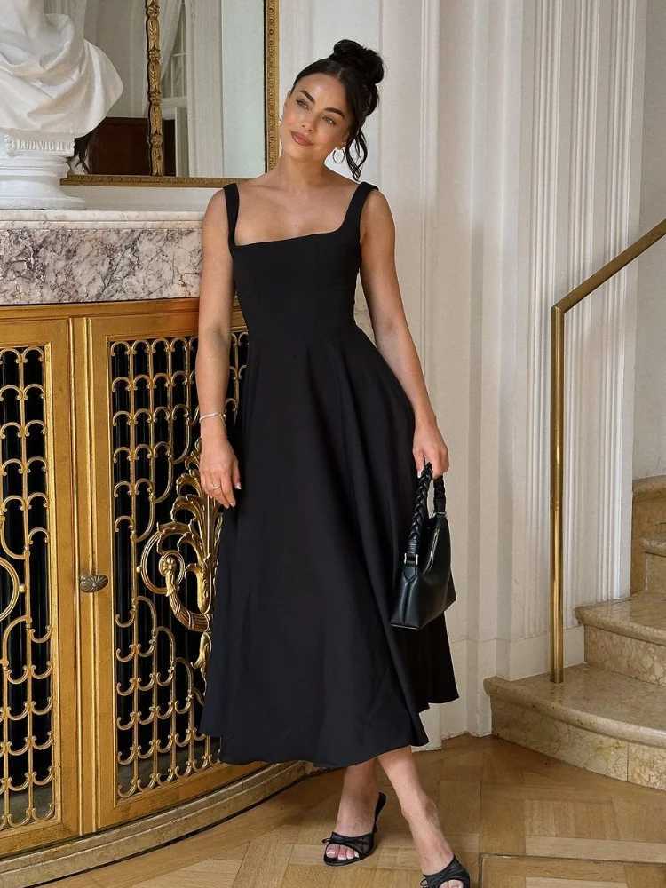 2025 Chic Square Neck A-line Strap Long Dress For Women Elegant Backless Sleeveless Slim High Waist Robe Lady Holiday DailywearXJ250514