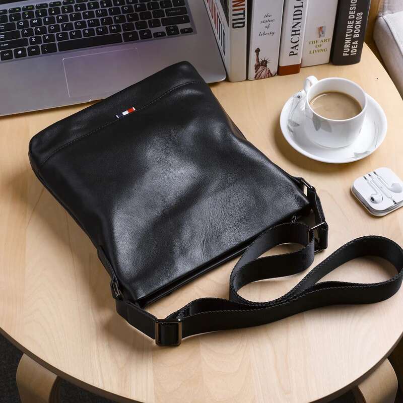 Wmnuo 2025 New Shoulder Men Solid Genuine Male Handbag Soft Cowhid Leather Crossbody Fashion Business Bag Hot