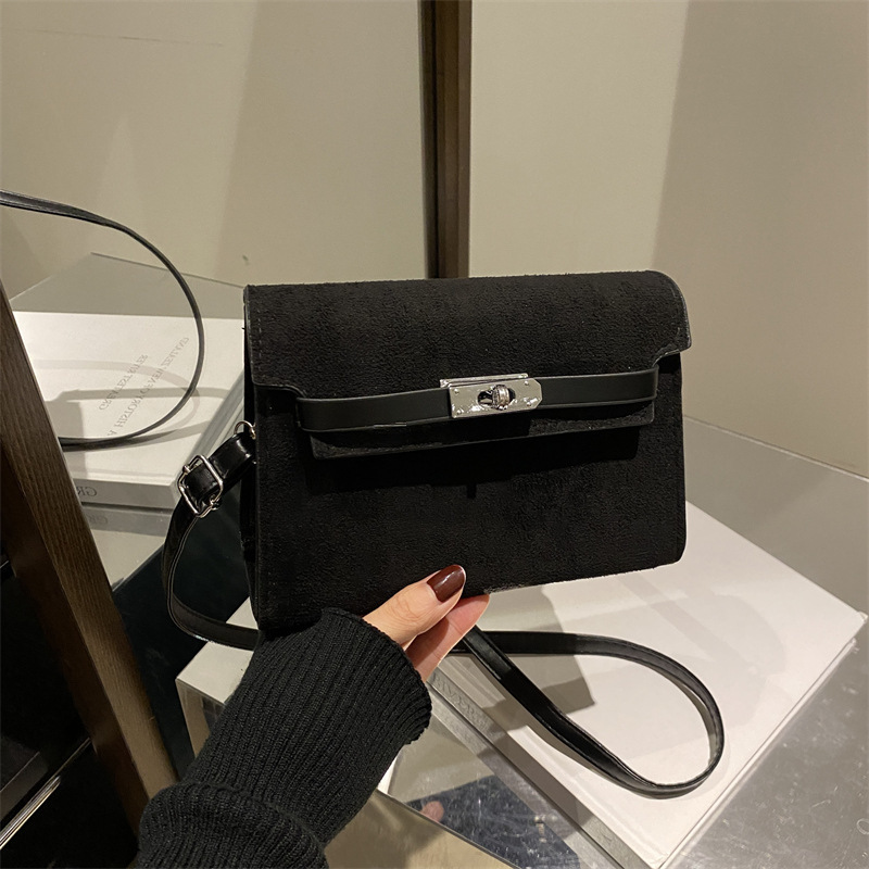 Women's Handbag 2025 Luxury Bag Spring New Frosted Kelly New Free Delivery Designer Bag Armpit With Highend Feel Handheld Crossbody Small Square 