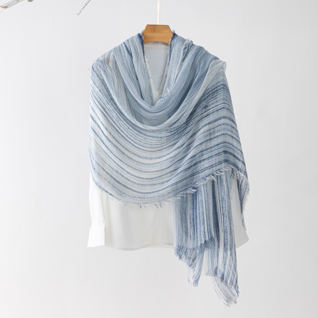 K713Cross-border popular summer Bohemian style solid cotton and linen scarf for women beach travel sunscreen beach towel shawl