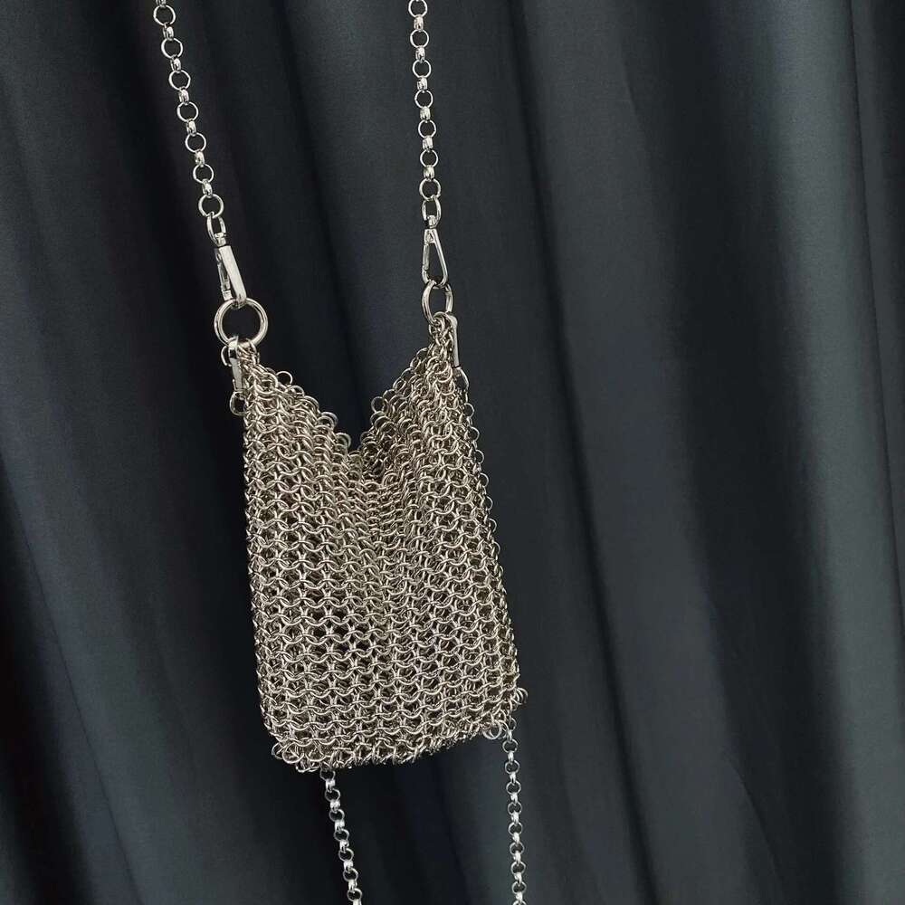 Metallic Hauberk Shoulder Bag Woven Ring Tote Chain Mail Designer Purses and Handbags Handmade Hollow Crossbody Bags for Women