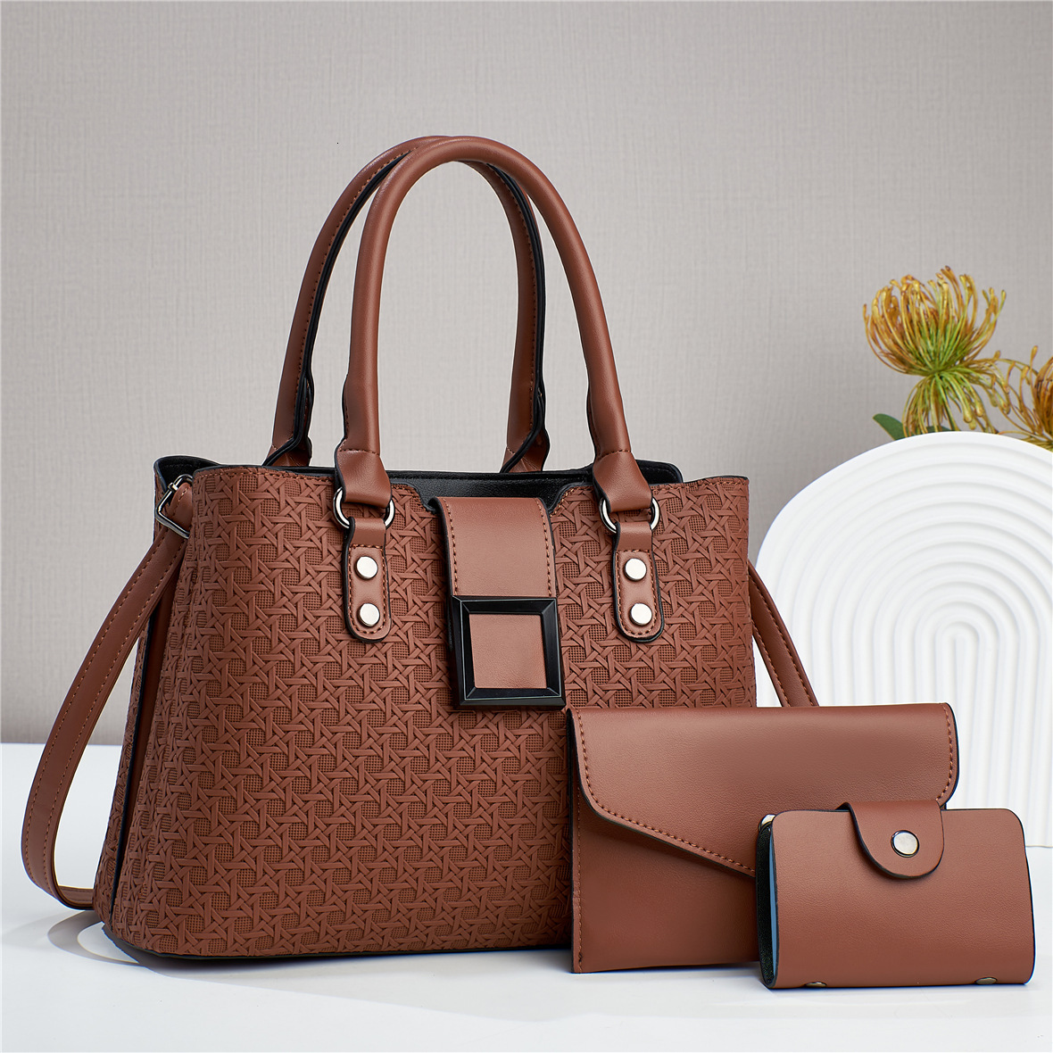 Free shipping 2025 new designer bag Three piece with texture large capacity, fashionable and atmospheric women's one shoulder crossbody