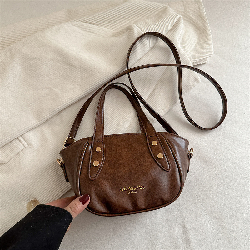 New Free Delivery Designer Bag High Quality Stylish Small For Luxury Bag Women In 2025 Trendy And Versatile Crossbody Bag Fashionable Handheld Bucket 