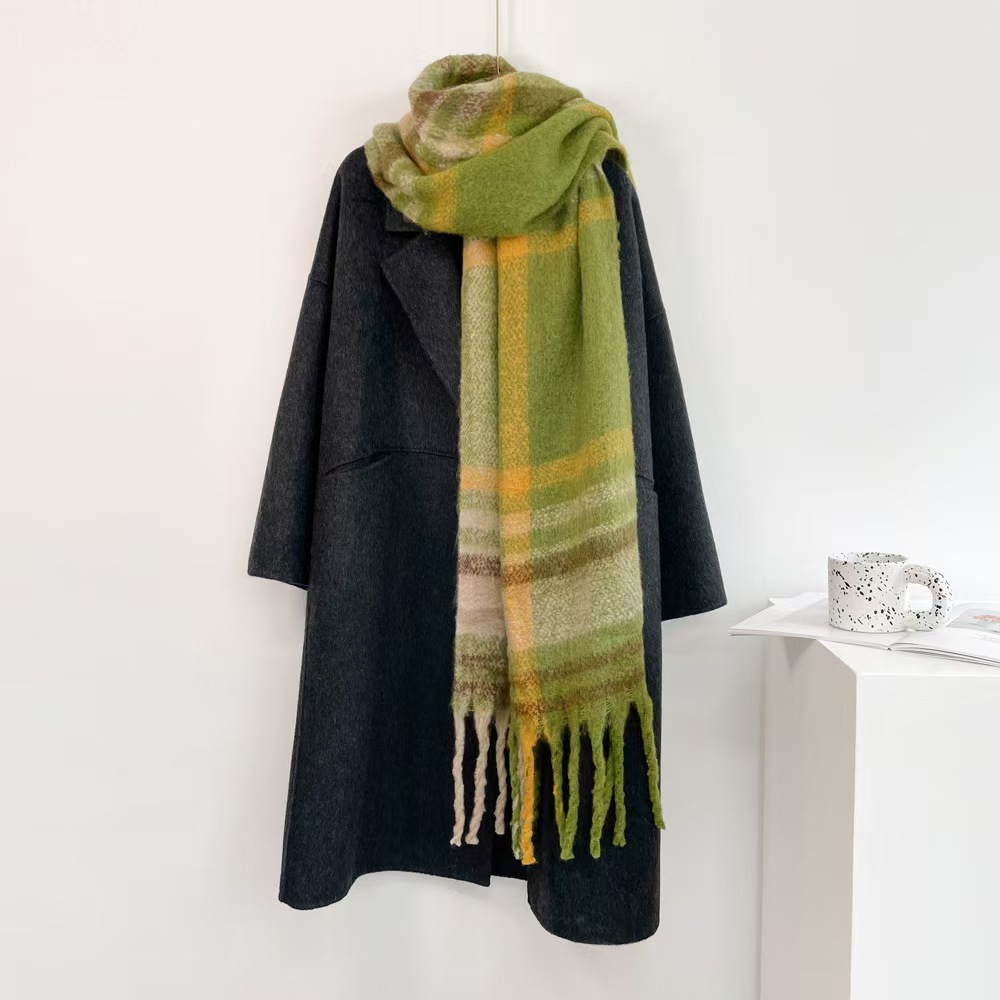 T711 autumn and winter warm scarf women's thick scarf versatile neck scarf British style fashion shawl outer wear