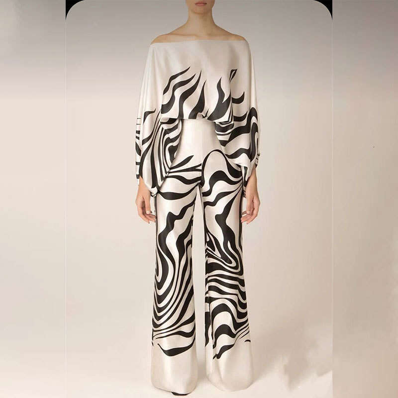 2025 New Loose Bat Sleeve Top Wide Leg Pants Fashion Set Womens Two Piece Set Gentle Wind High Elasticity Washable Printing Fashion New Pattern New Ar
