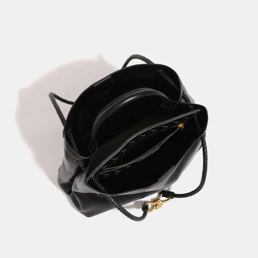 Hot Selling New Handbag High-Quality Leather Women's Shoulder Bag, Designer Large Capacity Crossbody Bag