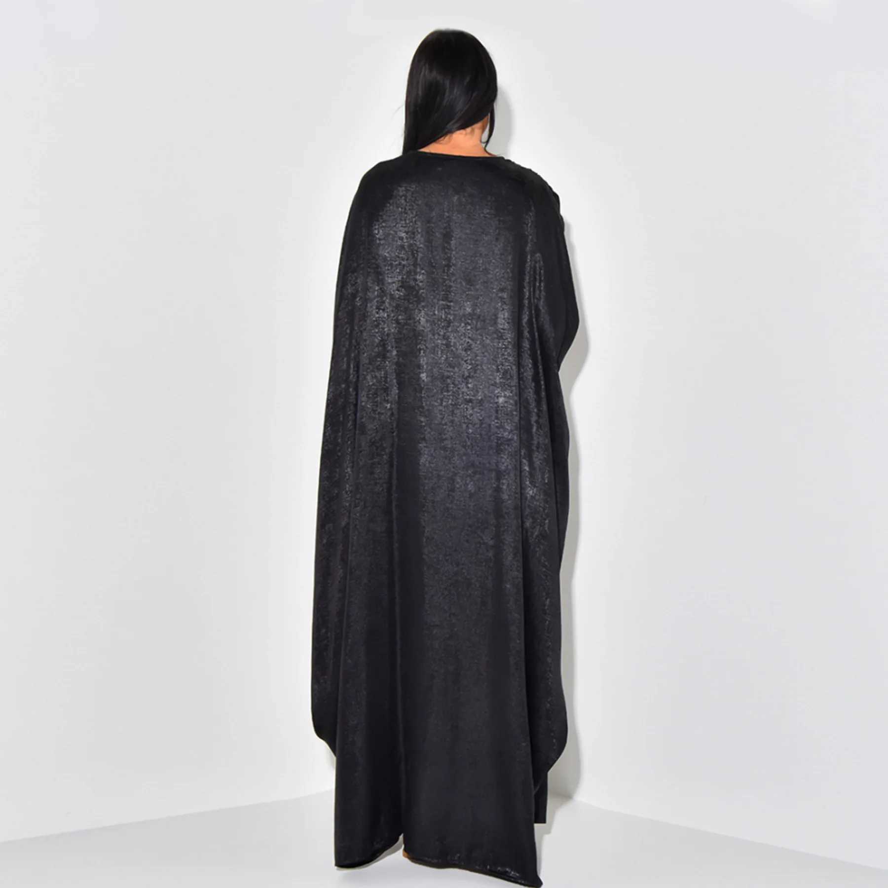 2024 Eid Satin Shiny Batwing Abaya Dubai Luxury Muslim Robe For Women Maxi Kaftan Dress Islamic Clothing Caftan Marocain Femme X250514