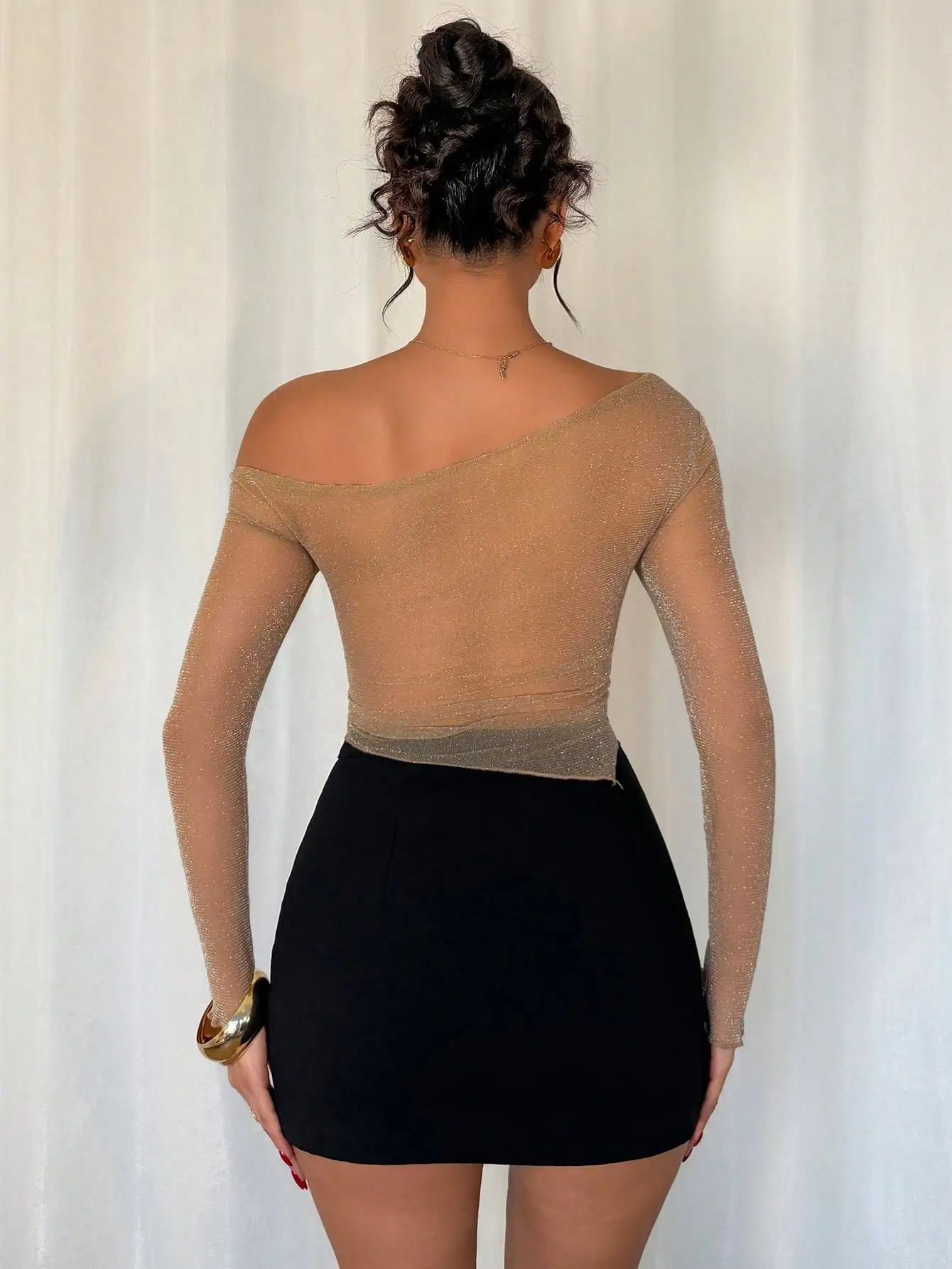 Elegant gold slim mesh silver thread offroll sleeve neckline waist pleated irregular hem spring and summer womens Tshirt 250514