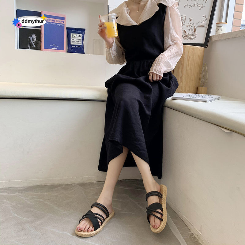 New sandals for summer wear, Roman style Korean version Instagram popular thick soled beach fashionable women's slippers ddmythur