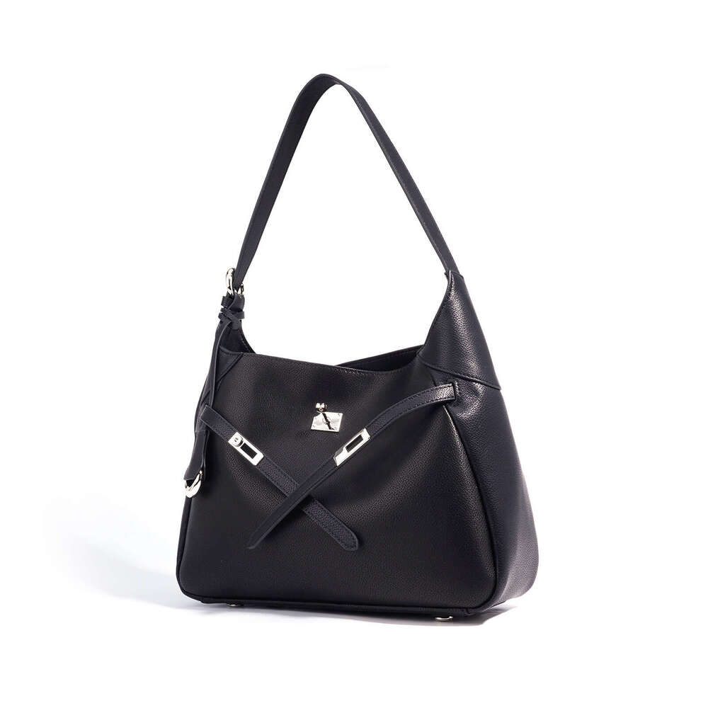 2025 Autumn And Winter New Single Shoulder Crossbody Leather Niche Design High-End Fashion Simple Women's Armpit Bag