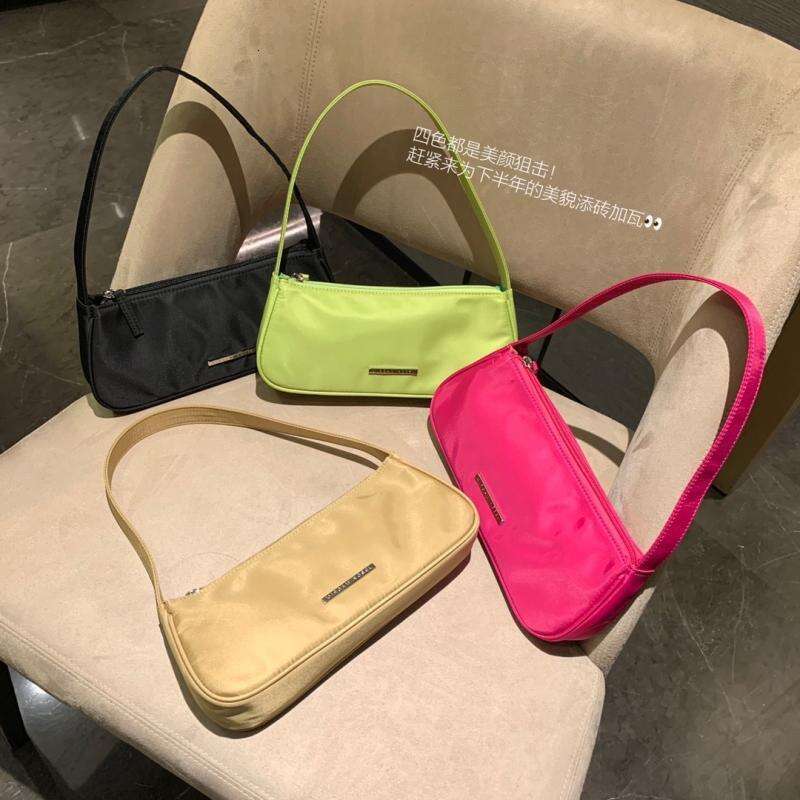 Summer lightweight small dragon fruit nylon Oxford cloth armpit fashionable shoulder bag 2025 versatile women's bag