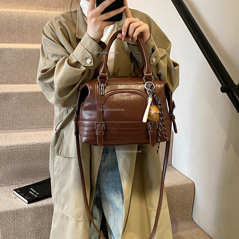 Free Shipping Designer Women's Handbag Fashionable And Trendy Urban Minimalist Single Shoulder Crossbody Bag Shopping Bag Work Travel Commuting B
