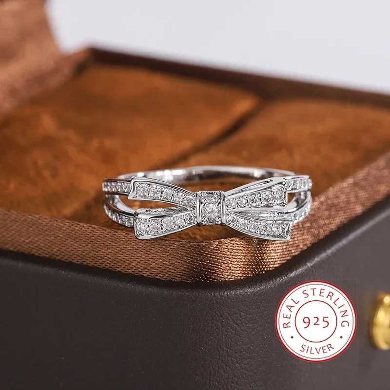 925 Silver Plated Ring for Women Beautiful Bow Sparkly Zircon Jewelry Party Jewelry Engagement Ring Wedding RingXJ250514