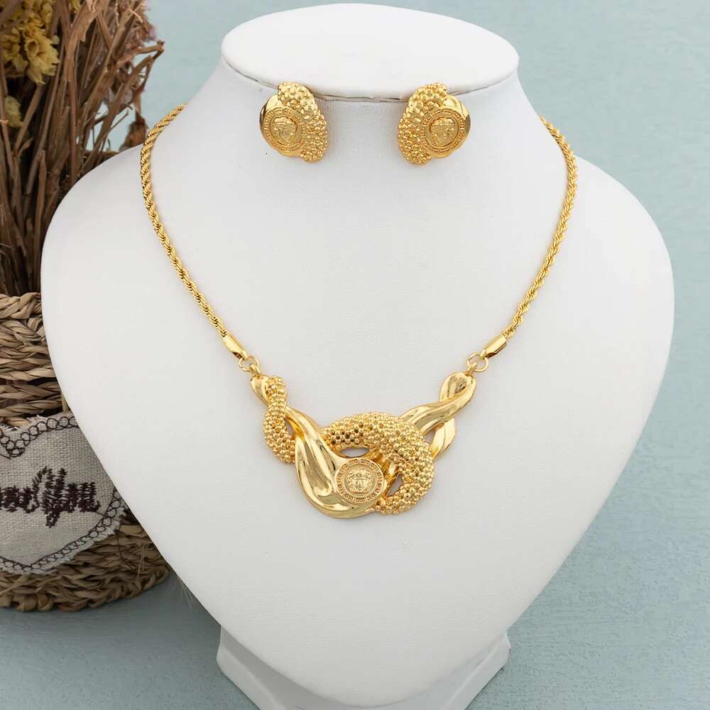 Dubai For Women Gold Color Love Ethiopian African Heart Necklace Earrings Set Arab Bridal Dowry Jewelry Gift