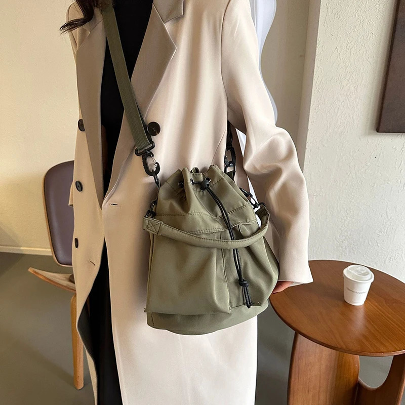 1pcs Womens fallow large capacity hand drawstring single shoulder crossbody bucket bag Handbag Shoulder 250514
