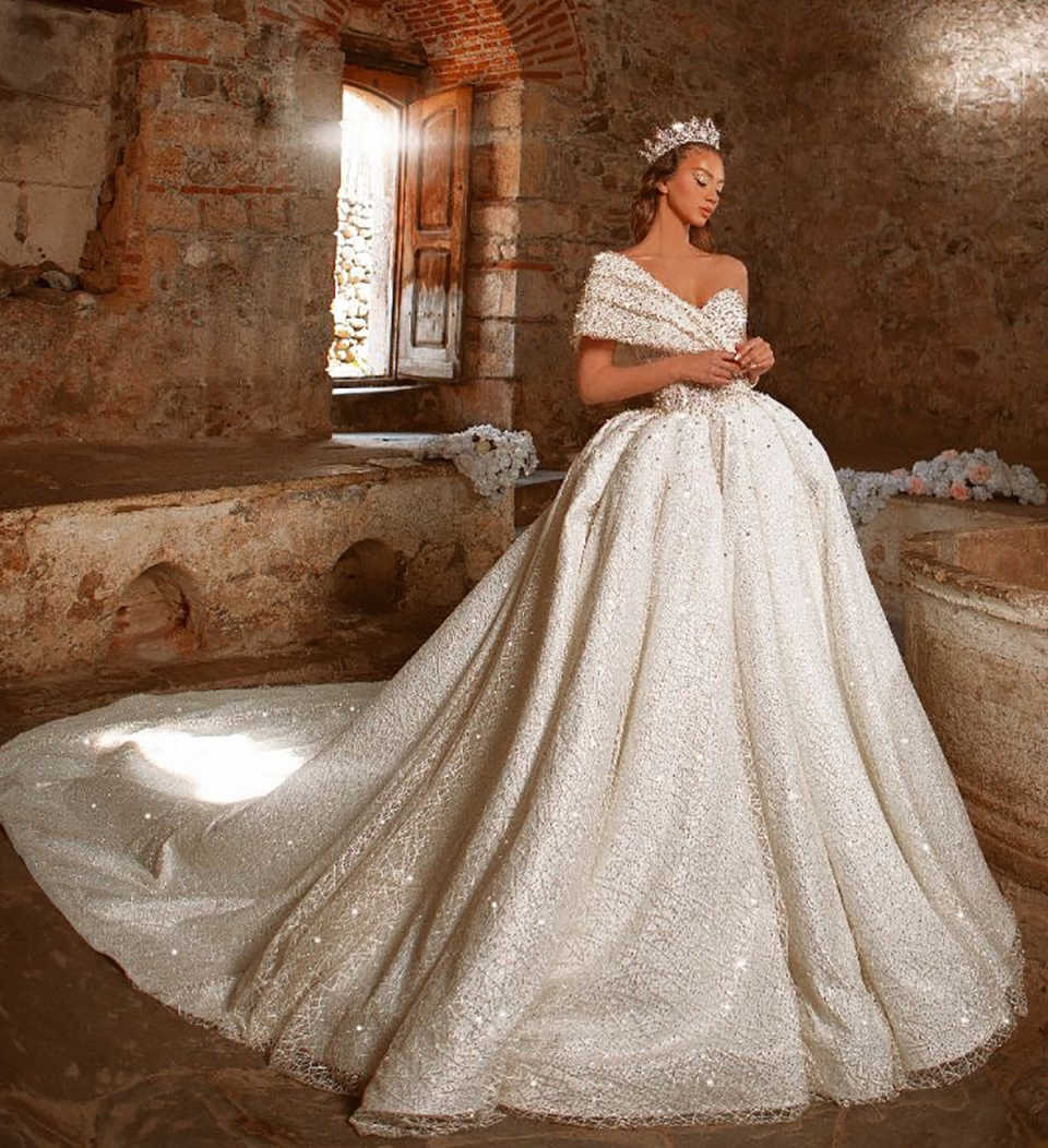 Gorgeous Wedding Dress For Women One Shoulder Sleeveless Bridal Gown Pearls Sequins Sweep Train Dresses Custom Made vestidos de novia