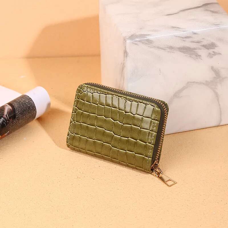 2023 New Embroidered Short Pu Soft Leather Purse Ultra-Thin Women'S Small Wallet Card Coin Bag Portable Storage Wallets