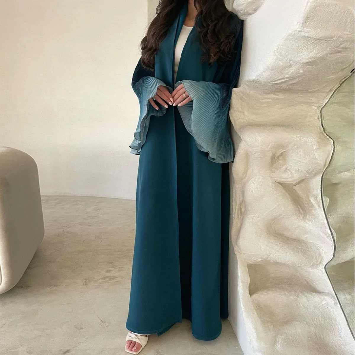 Muslim Flare Slve Casual Arabian Abayas Middle-East Elegant Open Front Abaya Turkey Kaftans Women Jilbabs Islamic Maxi Dresses X2505141