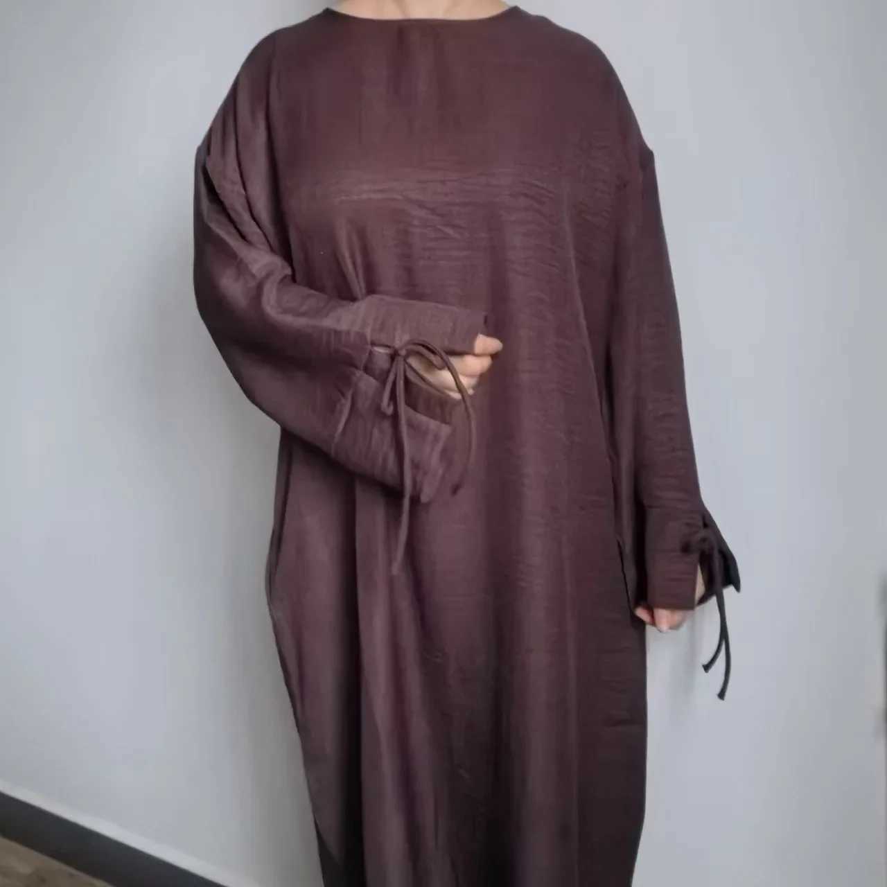 2025 New Ramadan Abaya Women Muslim Dress Solid Color Robe Dubai Abayas Eid Islam Clothing Turkish Casual Modest Robe for Adult X250514