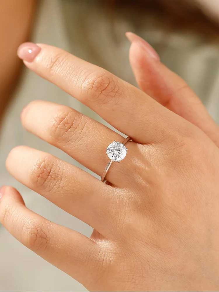925 Sterling Silver 1-3 Carats Gorgeous Fashion Round Zircon Ring For Women Engagement Wedding Luxury High Quality Fine JewelryXJ250514