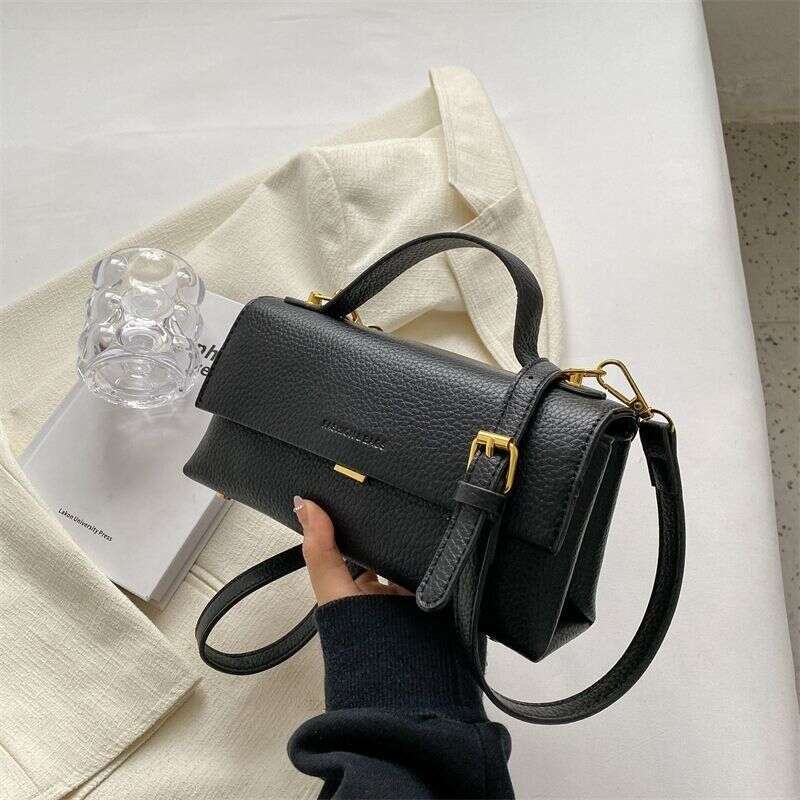 High grade for women 2025 new summer versatile green ins armpit fashionable crossbody small square bag trendy
