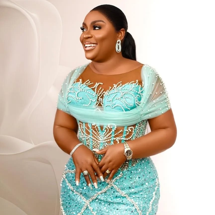 Sky Blue Mermaid Plus Size Prom Dresses 2025 Crystals Beaded Sequined Evening Formal Party Second Birthday Engagement Gowns Dress For Special Occasion