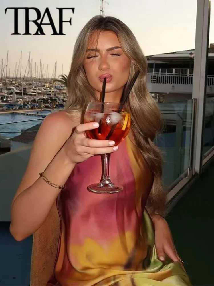 Womens Summer Dress Beach Long Dresses for Women 2024 New Fashion Print Backless Sexy Midi Dress Elegant Party DressesXJ250514