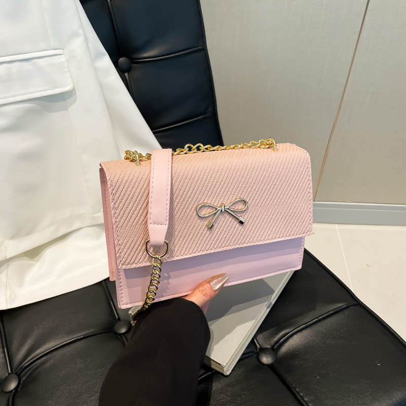 Simple Small Luxury Bag Square 2025 Spring Summer New Fashion New Free Delivery Designer Bag Bow Chain Versatile Shoulder Women's Crossbody Bag