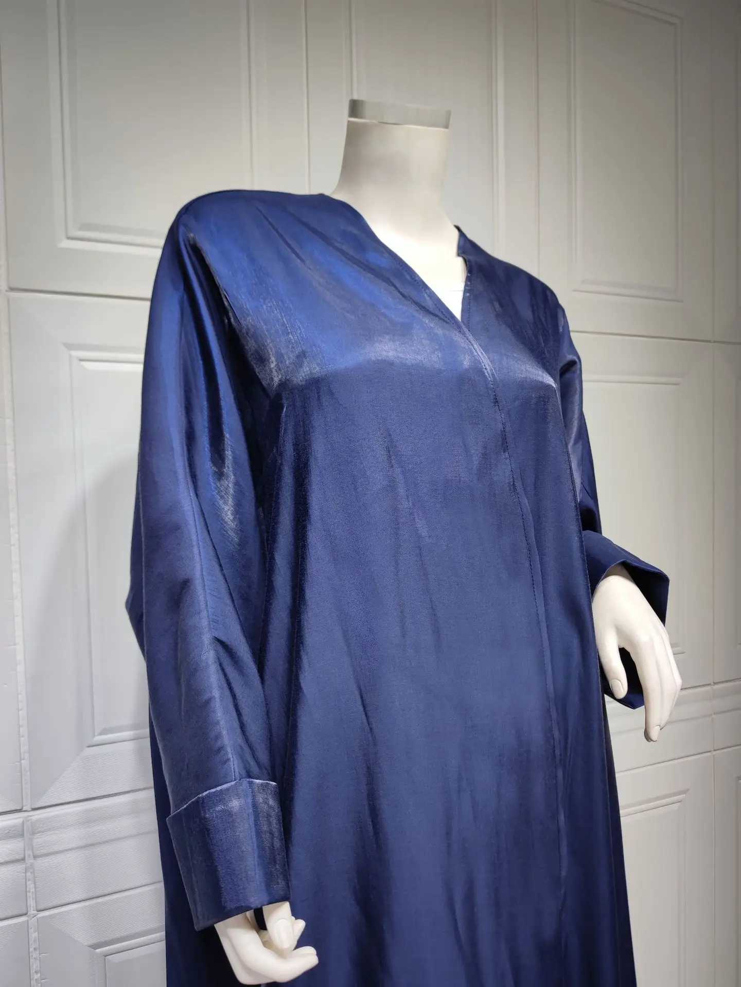 Shining Batwing Slve Cardigan Robe Modest Muslim Dubai Plus Size Kimono Open Abaya Dress Corban Eid Woman Outwear Coats X250514