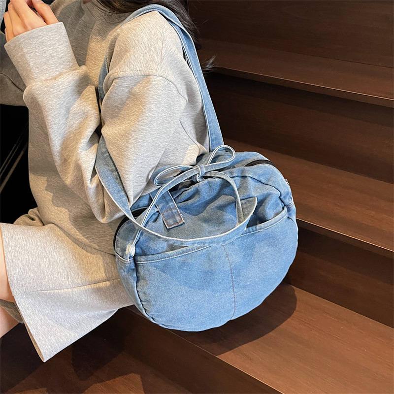 Denim women's 2025 new trendy casual shoulder large capacity class commuting crossbody bag, tote bag