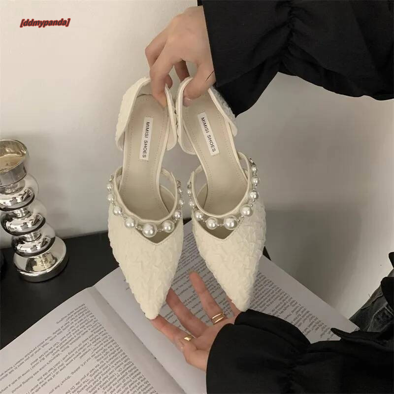 Women's Classic Design Gentle Fashionable Pearl Comfortable Minimalist Vintage Style Shoes Triple White Free shipping ddmypanda