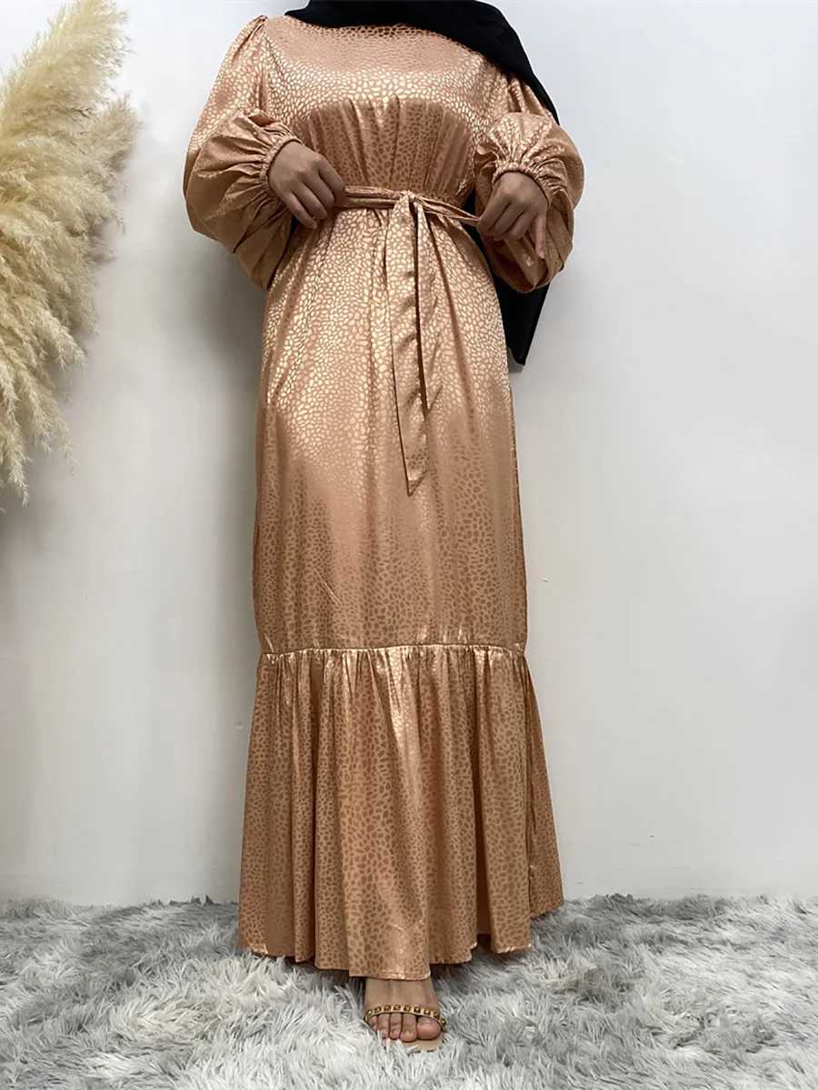 Muslim women Ramadan women popular solid color fashion clothing Turkey Dubai new dress Arab fashion women dress X250514